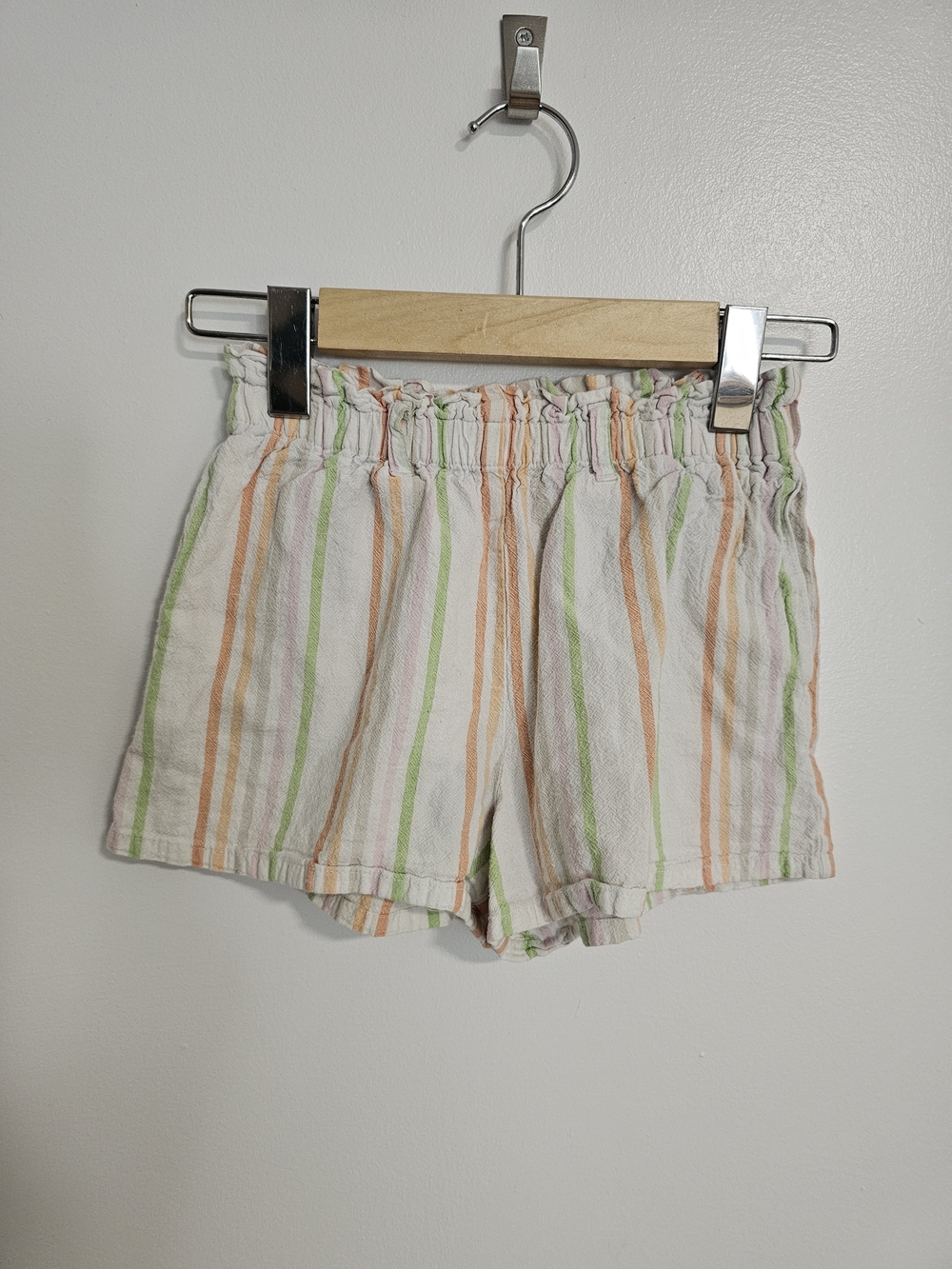 🧸2/20$ H&M White Striped Shorts Girl Size 6 Elastic Waist